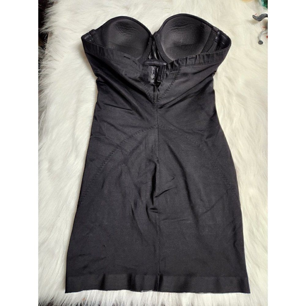 Victoria Secret Cupped Shaping Slip 34A Excellent Used Condition - Picture 2 of 8